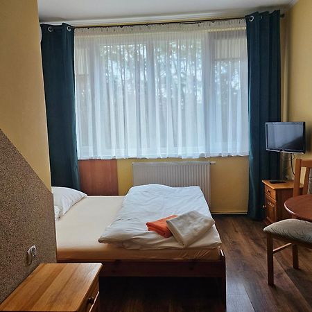 "Hel" Wieniec Zdroj Włocławek Exteriör bild