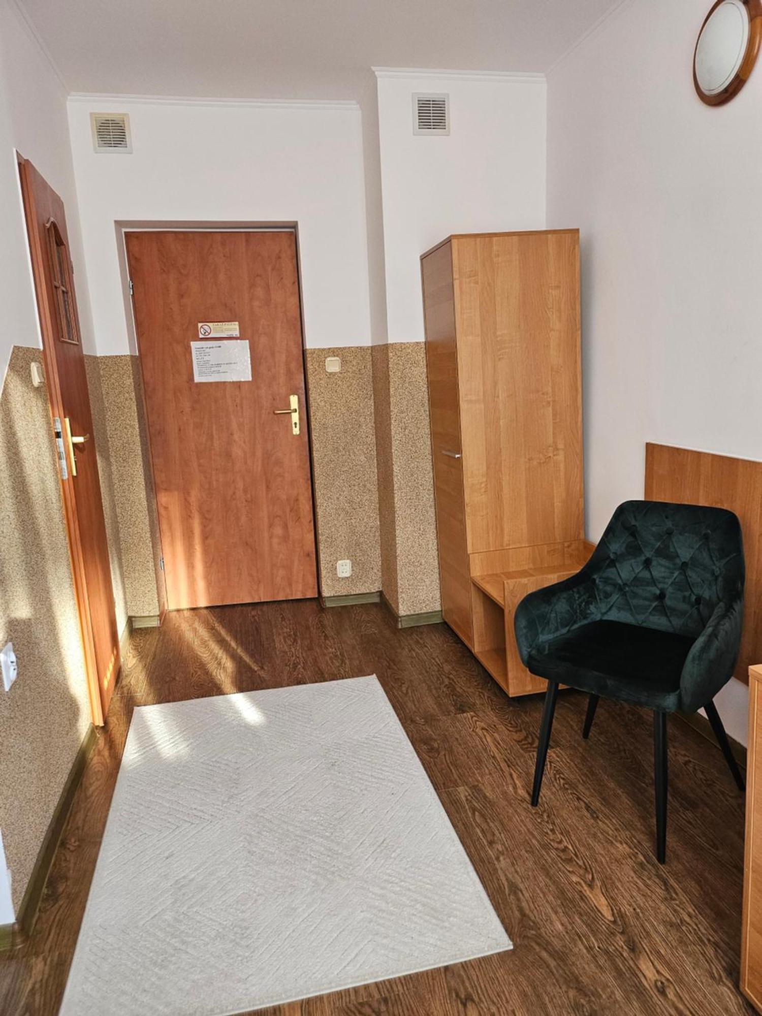 "Hel" Wieniec Zdroj Włocławek Exteriör bild